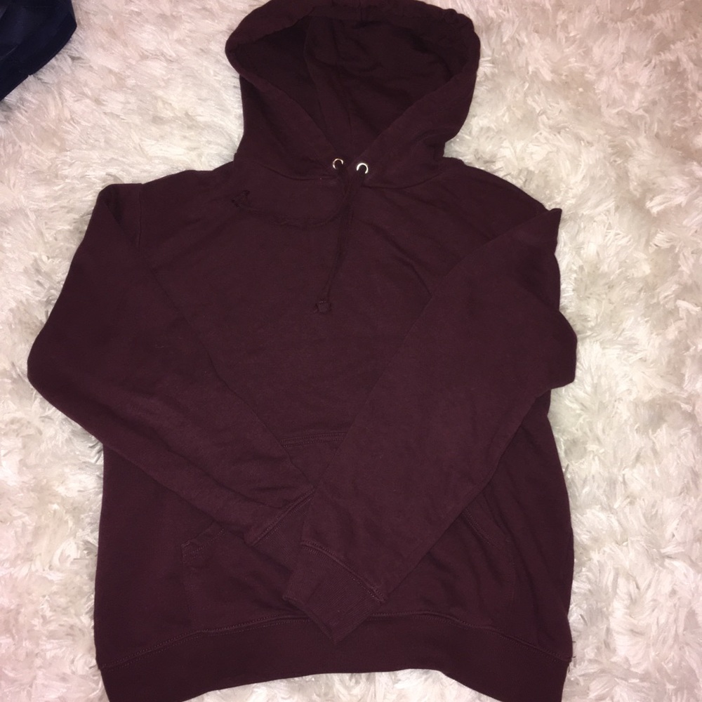 Maroon h&m sweatshirt hoodie